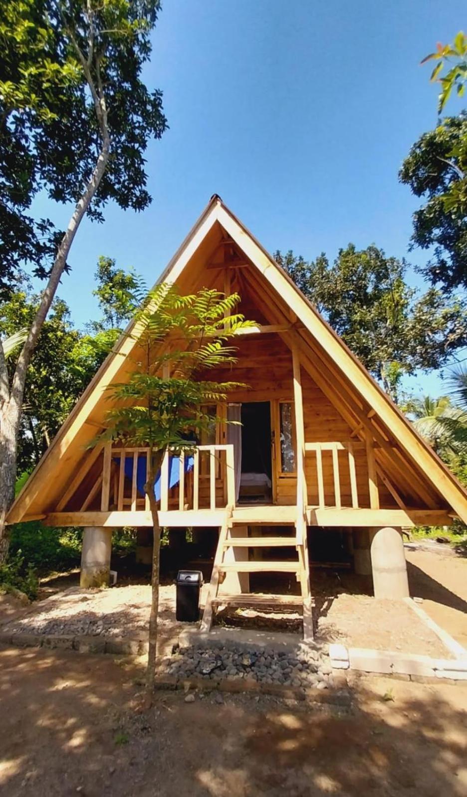 Girang Rinjani Bungalows 테테바투 외부 사진