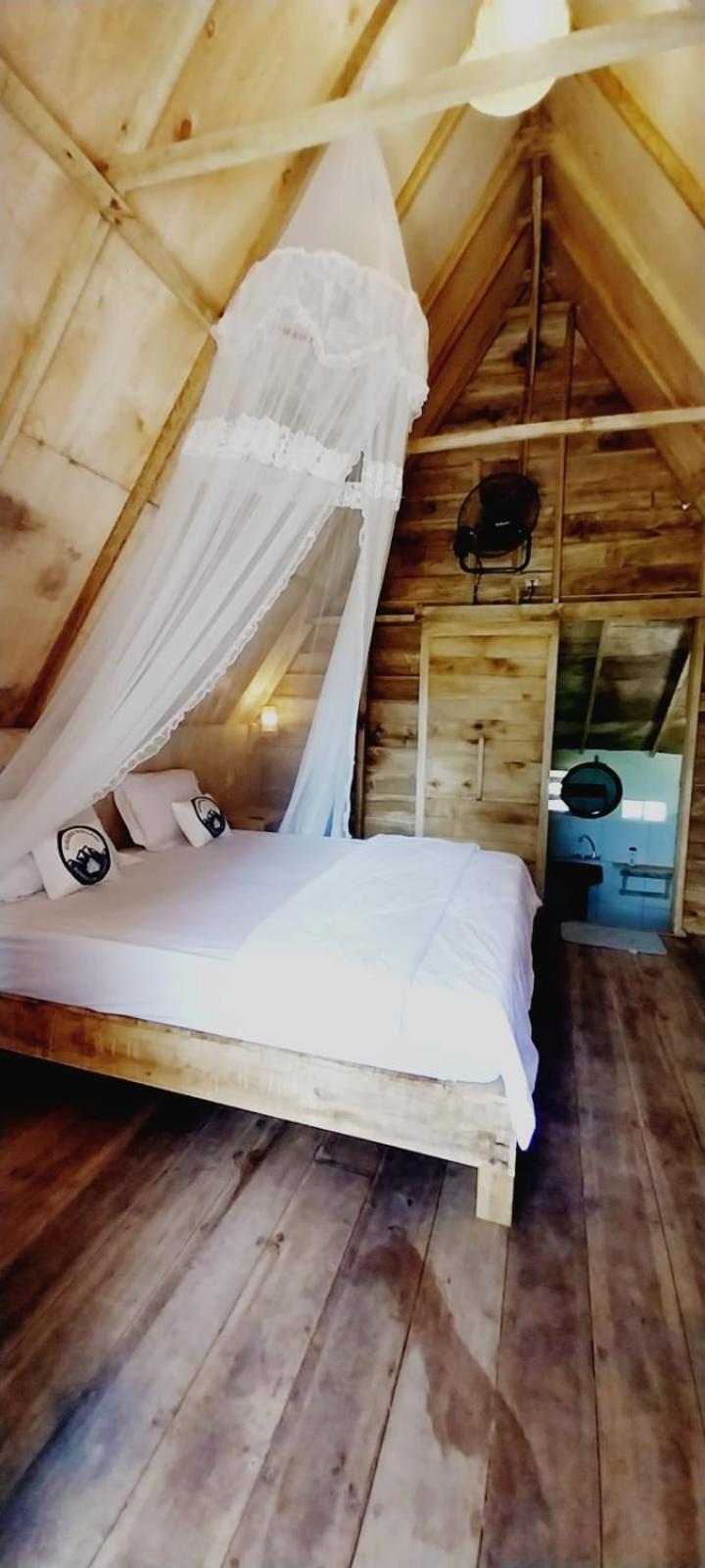 Girang Rinjani Bungalows 테테바투 외부 사진